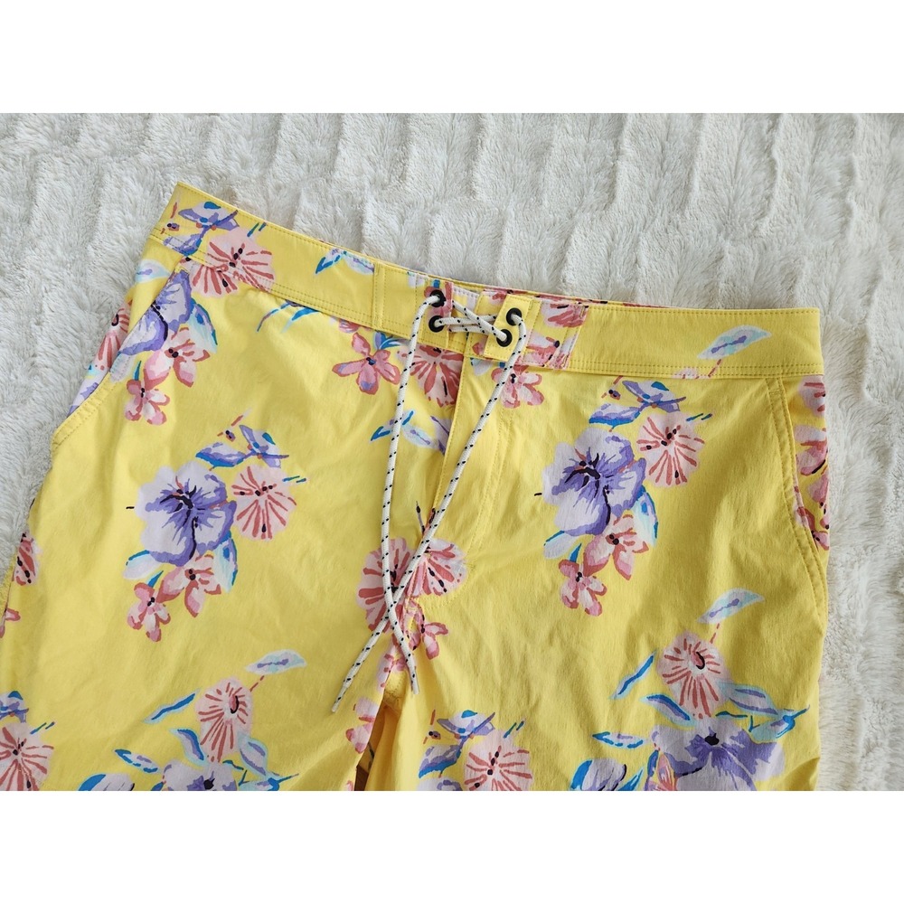 J. Crew Men's 7"  Swim Trunk Shorts‎ Hawaiian Floral Yellow Size 32